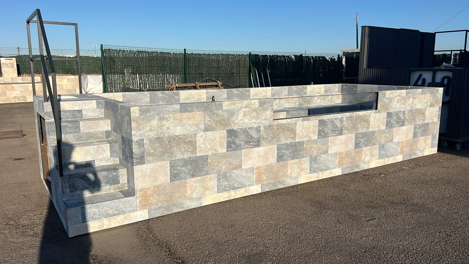 Piscina de patio MIAMI 5,90 x 2,20×1,12 m (1110/SL DH)